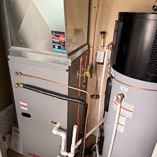 Heat-Pump-System-Heat-Pump-Water-Heater-Installation-Mission-BC-CleanBC-Energy-Savings-Rebates 1